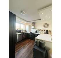 Haus zum Kaufen in Neu-Anspach 799.000,00 € 151 m²