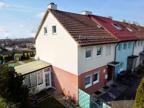Foto - Haus zum Kaufen in Crailsheim 269.000,00 € 74.82 m²