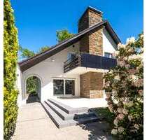 Haus zum Mieten in Mülheim an der Ruhr 3.615,00 € 260 m²