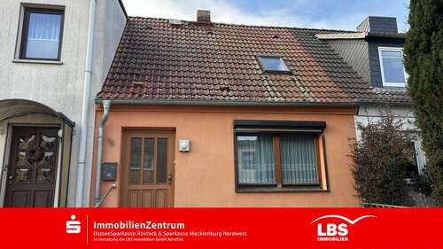 Foto - Haus zum Kaufen in Schwaan 84.200,00 € 80 m²