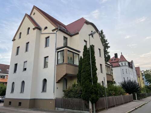 Foto - Wohnung zum Mieten in Augsburg 1.200,00 € 107.95 m²