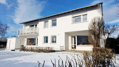 Foto - Haus zum Kaufen in Lemgo 339.000,00 € 200 m²