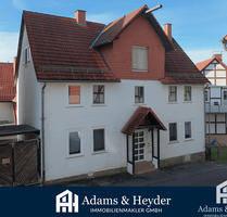 Haus zum Kaufen in Naumburg 169.000,00 € 194.37 m²