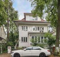 Haus zum Kaufen in Berlin 2.650.000,00 € 245 m²