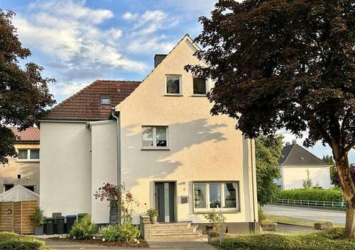 Foto - Haus zum Kaufen in Anröchte 275.000,00 € 126 m²