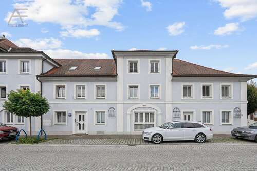 Foto - Haus zum Kaufen in Schillingsfürst 498.000,00 € 343 m²