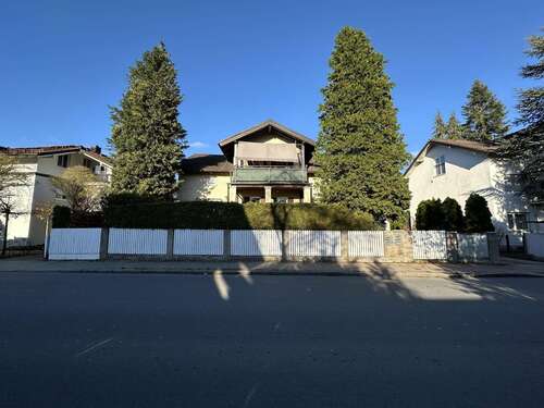 Foto - Haus zum Kaufen in Planegg 1.375.000,00 € 200 m²