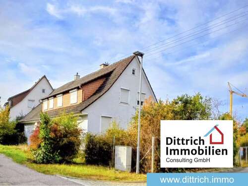 Foto - Haus zum Kaufen in Straubenhardt 300.000,00 € 120 m²