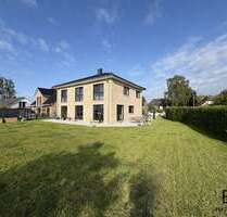 Haus zum Mieten in Blekendorf 2.500,00 € 188 m²