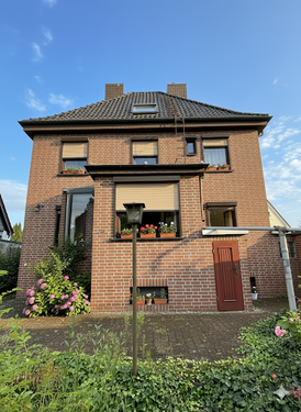 Foto - Haus zum Kaufen in Magdeburg 239.000,00 € 110 m²