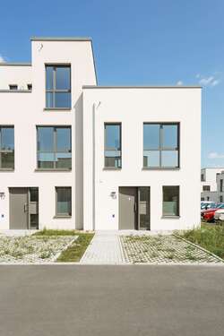 Foto - Haus zum Mieten in Königs Wusterhausen 1.656,00 € 105 m²