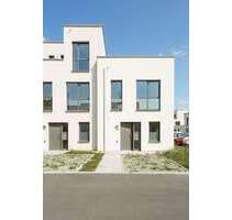 Haus zum Mieten in Königs Wusterhausen 1.656,00 € 105 m²