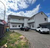 Haus zum Kaufen in Hasselroth-Niedermittlau 499.000,00 € 345 m²
