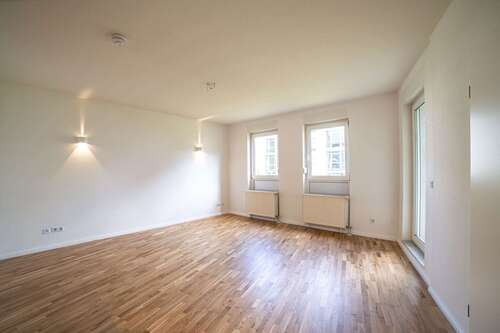 Foto - Wohnung zum Kaufen in Hoppegarten 204.000,00 € 51 m²