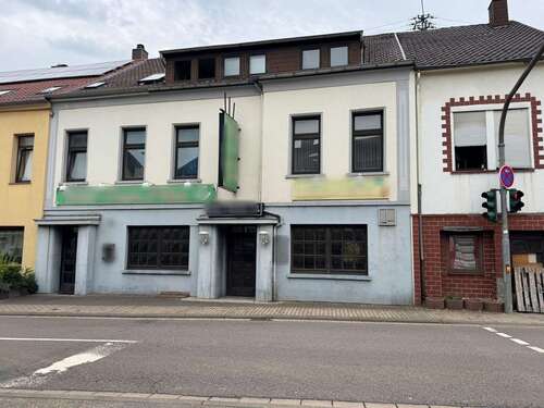 Foto - Haus zum Kaufen in Riegelsberg 295.000,00 € 260 m²