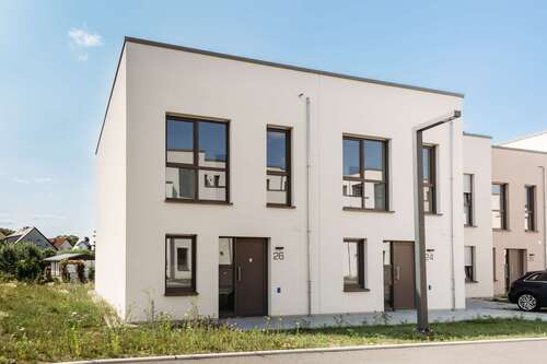 Foto - Haus zum Mieten in Königs Wusterhausen 1.681,43 € 105 m²