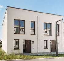 Haus zum Mieten in Königs Wusterhausen 1.681,43 € 105 m²