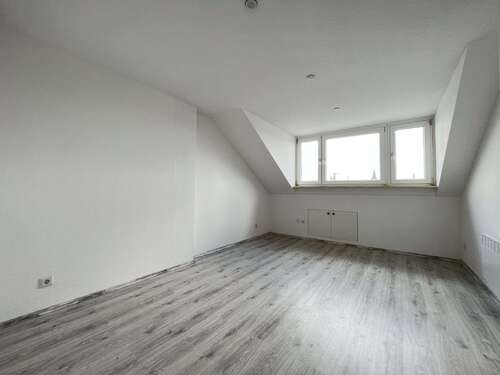 Foto - Wohnung zum Kaufen in Düsseldorf 129.000,00 € 27.3 m²