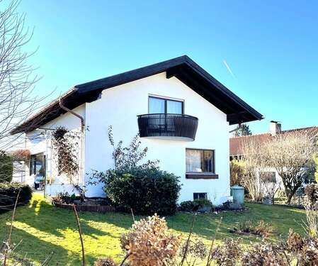 Foto - Haus zum Kaufen in Bernau am Chiemsee 989.000,00 € 170 m²