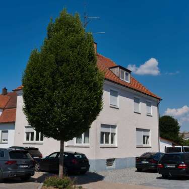 Foto - Haus zum Kaufen in Bad Buchau 520.000,00 € 200 m²
