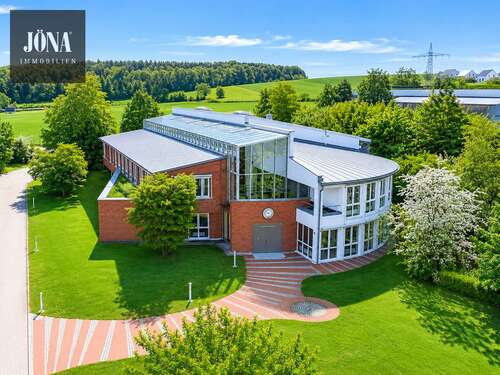 Foto - Büro in Neudrossenfeld 1.950.000,00 € 730 m²