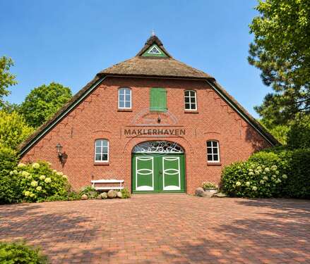 Foto - Haus zum Kaufen in Stadland 794.000,00 € 245 m²