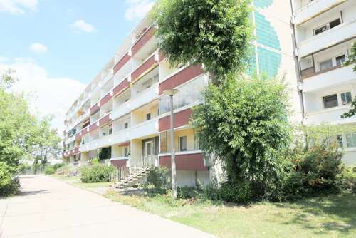 Foto - Wohnung zum Mieten in Dessau-Roßlau 420,00 € 70.71 m²