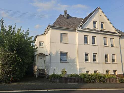 Foto - Haus zum Kaufen in Siegen 225.000,00 € 162 m²