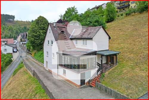 Foto - Haus zum Kaufen in Wilhelmsthal 130.000,00 € 118 m²