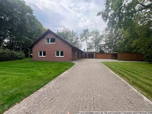 Foto - Wohnung zum Mieten in Westerstede 1.200,00 € 135 m²