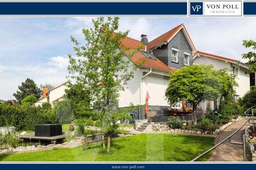 Foto - Haus zum Kaufen in Neu-Anspach 875.000,00 € 262 m²