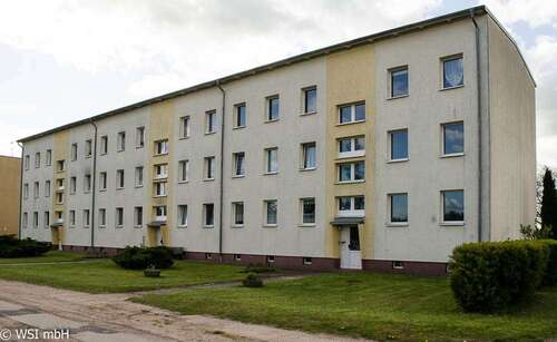 Foto - Wohnung zum Mieten in Havelaue 313,26 € 52.21 m²