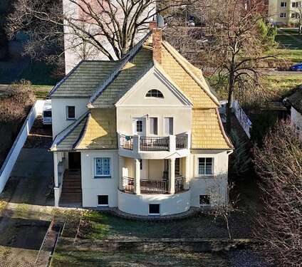 Foto - Haus zum Kaufen in Dessau-Rosslau 330.000,00 € 220 m²