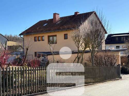Foto - Haus zum Kaufen in Döhlau 260.000,00 € 173.04 m²