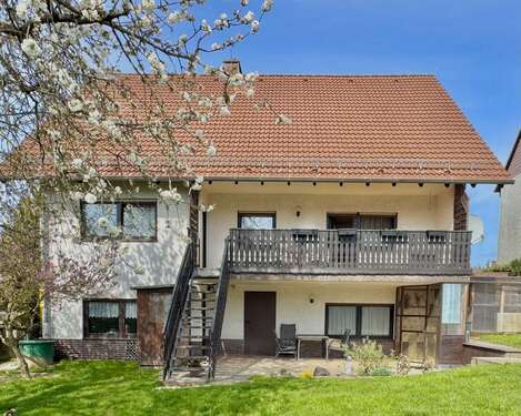 Foto - Haus zum Kaufen in Schauenburg Breitenbach 369.900,00 € 221 m²