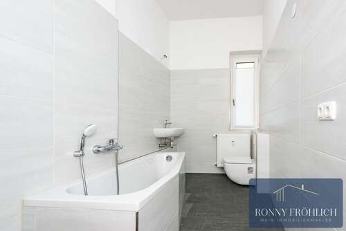 Foto - Wohnung zum Mieten in Glauchau 375,00 € 75 m²