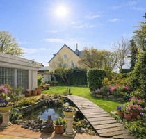 Haus zum Kaufen in Düsseldorf 1.200.000,00 € 155 m²