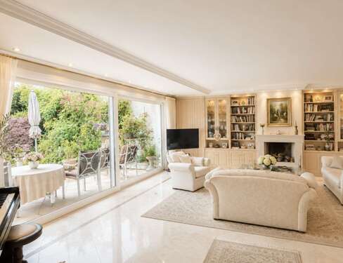 Foto - Haus zum Kaufen in Düsseldorf 1.200.000,00 € 155 m²