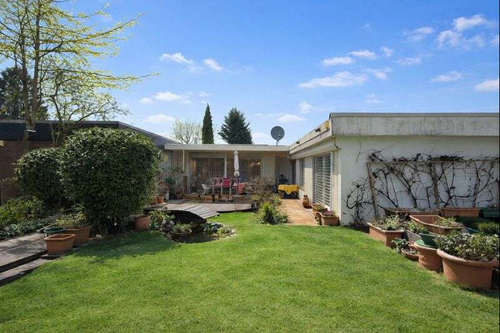 Foto - Haus zum Kaufen in Düsseldorf 1.200.000,00 € 150 m²