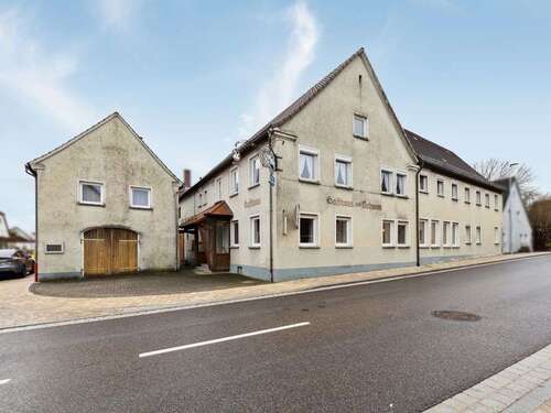 Foto - Haus zum Kaufen in Wittelshofen 149.000,00 € 158.26 m²