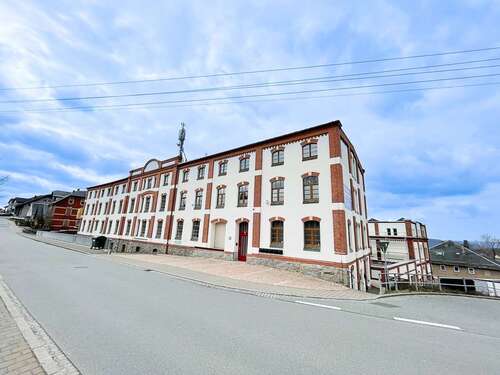 Foto - Büro in Lauter-Bernsbach 600,00 € 200 m²