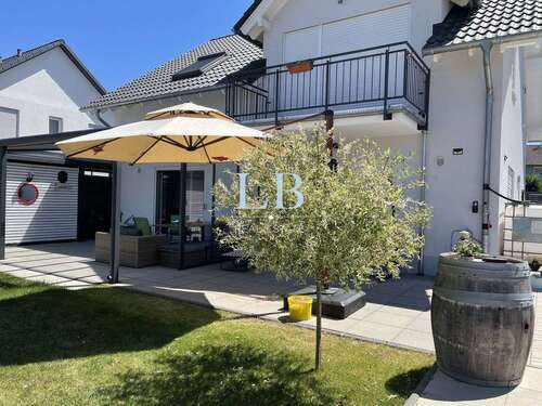 Foto - Haus zum Kaufen in Birkenfeld 450.000,00 € 177 m²