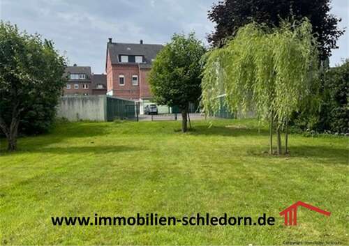 Foto - Haus zum Kaufen in Oberhausen 799.000,00 € 440 m²
