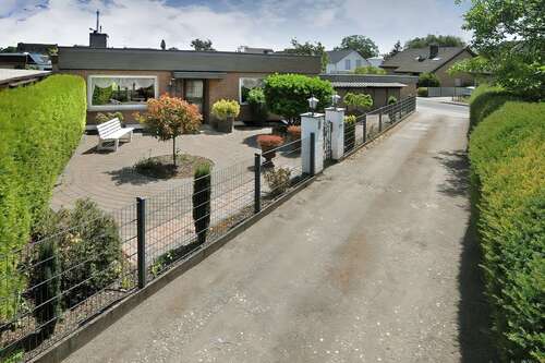 Foto - Haus zum Kaufen in Neukirchen-Vluyn 475.000,00 € 134 m²