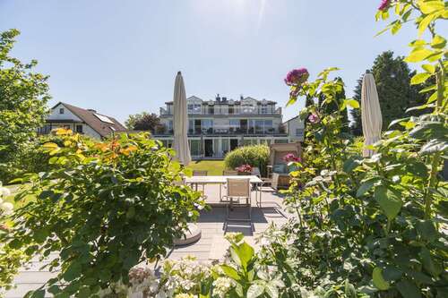 Foto - Haus zum Kaufen in Friedrichsdorf Burgholzhausen vor der Höhe 2.900.000,00 € 600 m²