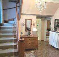 Haus zum Kaufen in Bad Homburg vor der Höhe 2.400.000,00 € 212.55 m²