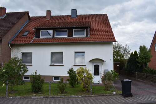 Foto - Haus zum Kaufen in Holzerode 249.000,00 € 144 m²