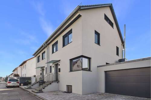 Foto - Haus zum Kaufen in Ohmden 829.000,00 € 189.22 m²