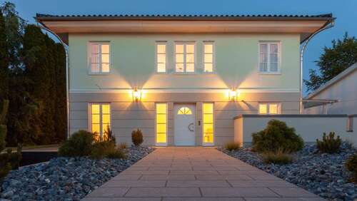 Foto - Haus zum Kaufen in Krumbach 1.850.000,00 € 200 m²