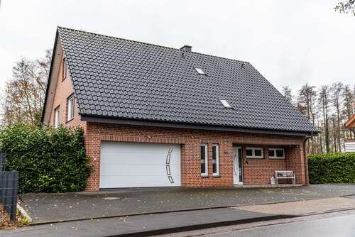 Foto - Haus zum Kaufen in Bünde 645.000,00 € 250 m²